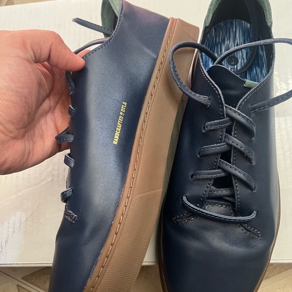 Comunity Made Shoes - Picture 2 of 3